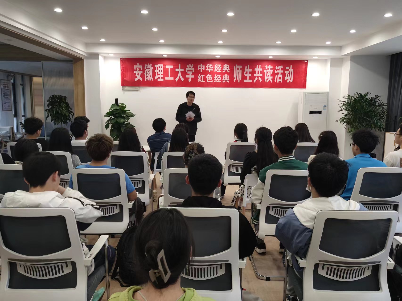 代先祥.jpg 代先祥.jpg