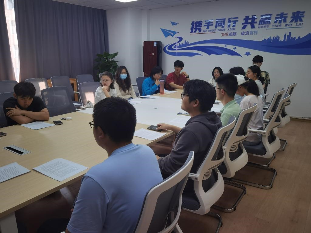 活动现场.jpg 活动现场.jpg